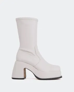 Relaxed Style Turcot Off White Stretch