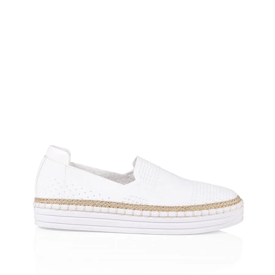 Queen Slip On Sneakers - White Knit Coast Step Ice Path