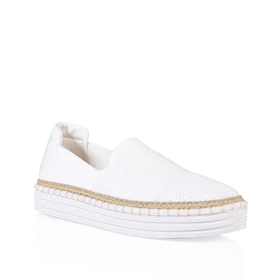 Foot Health Flats Queen Slip On Sneakers - White Knit