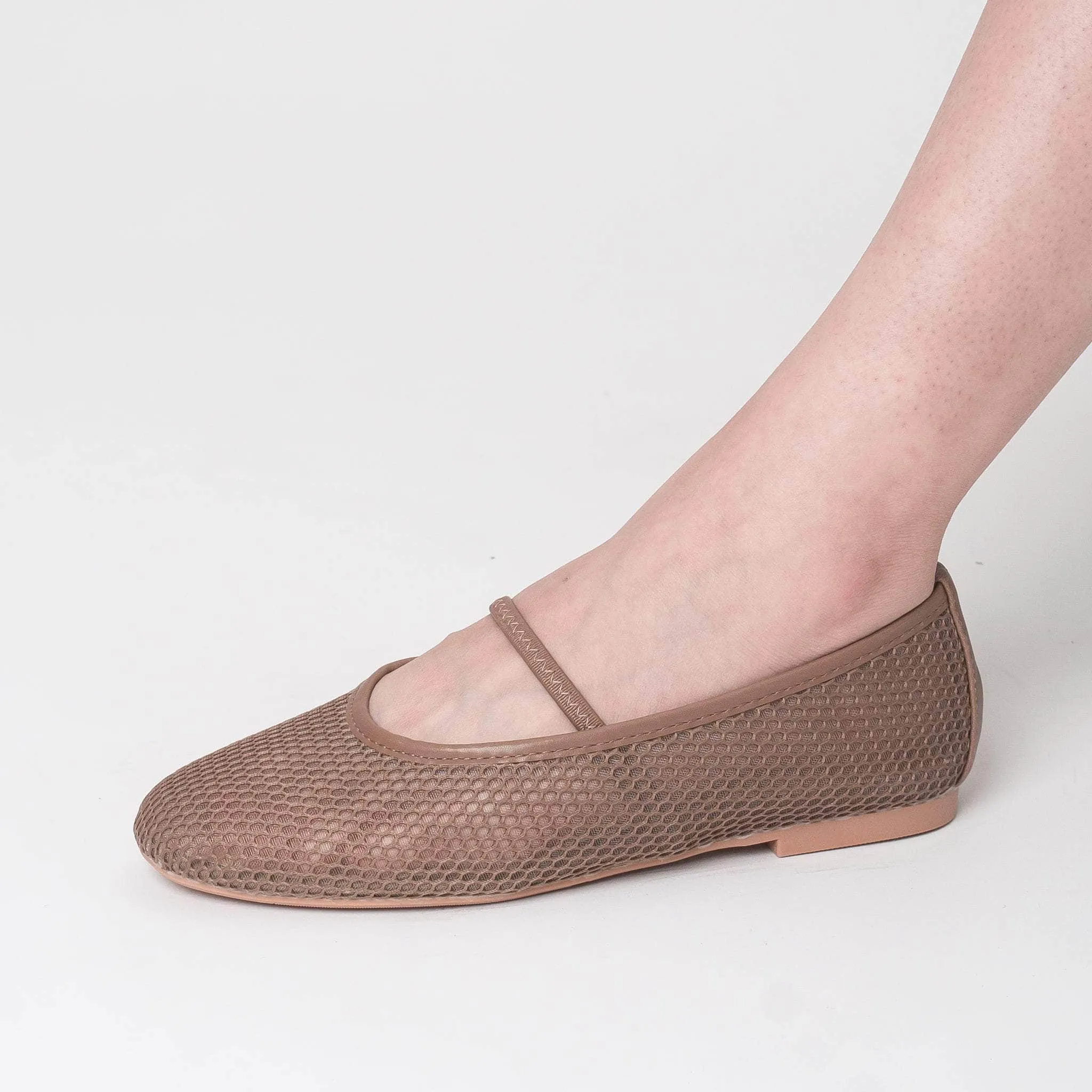 Lennox Pecan Versatile Walk