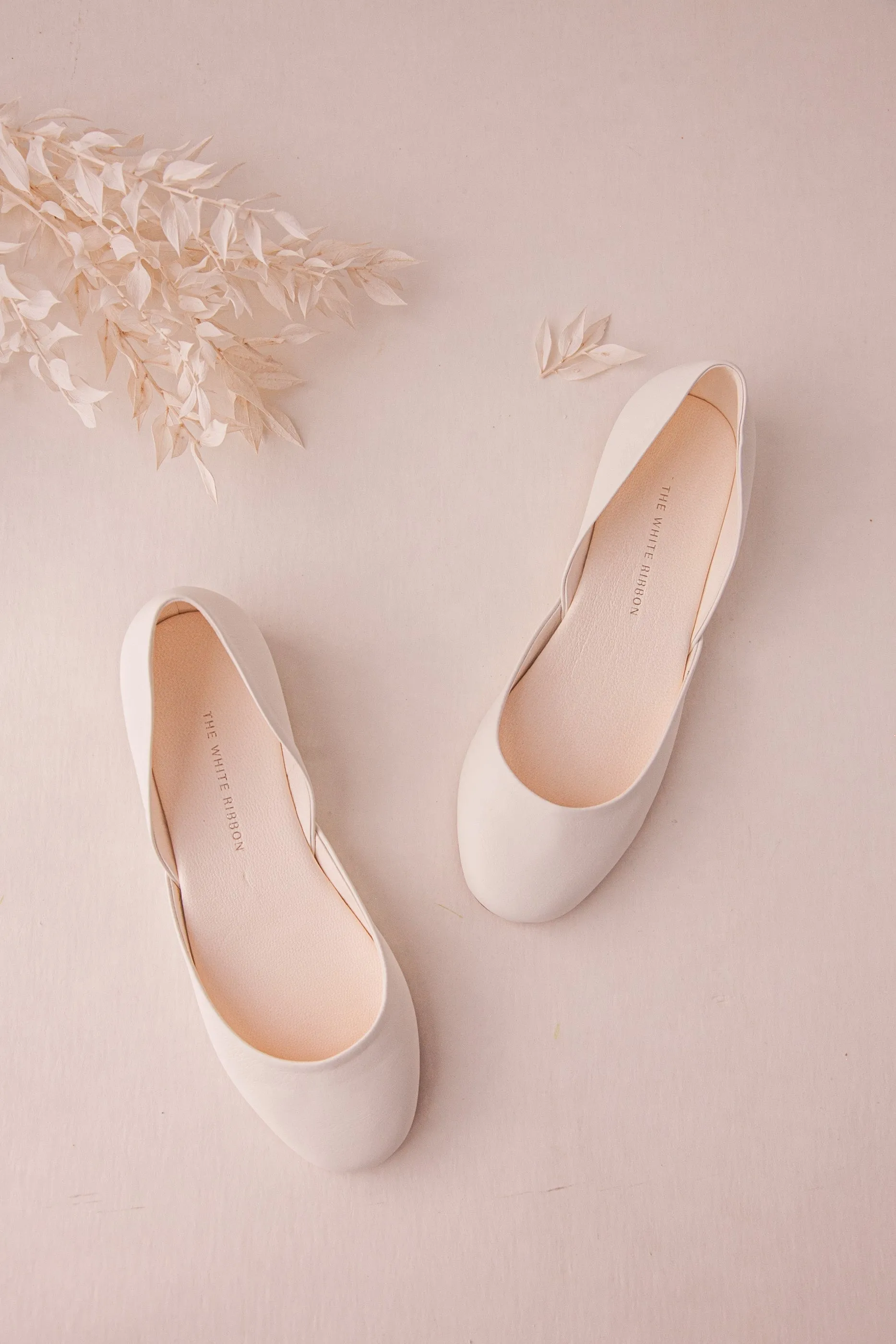 Thea - Light Ivory Ballet Flats Everyday Walk Happy Walk Footwear