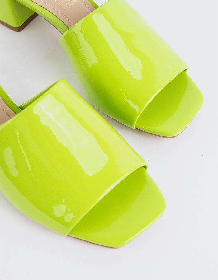 Fortunata Green Naplack Comfort Slip-On Sandals Relax Foot