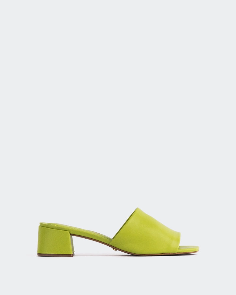 Fortunata Light Green Leather Simple Step-On
