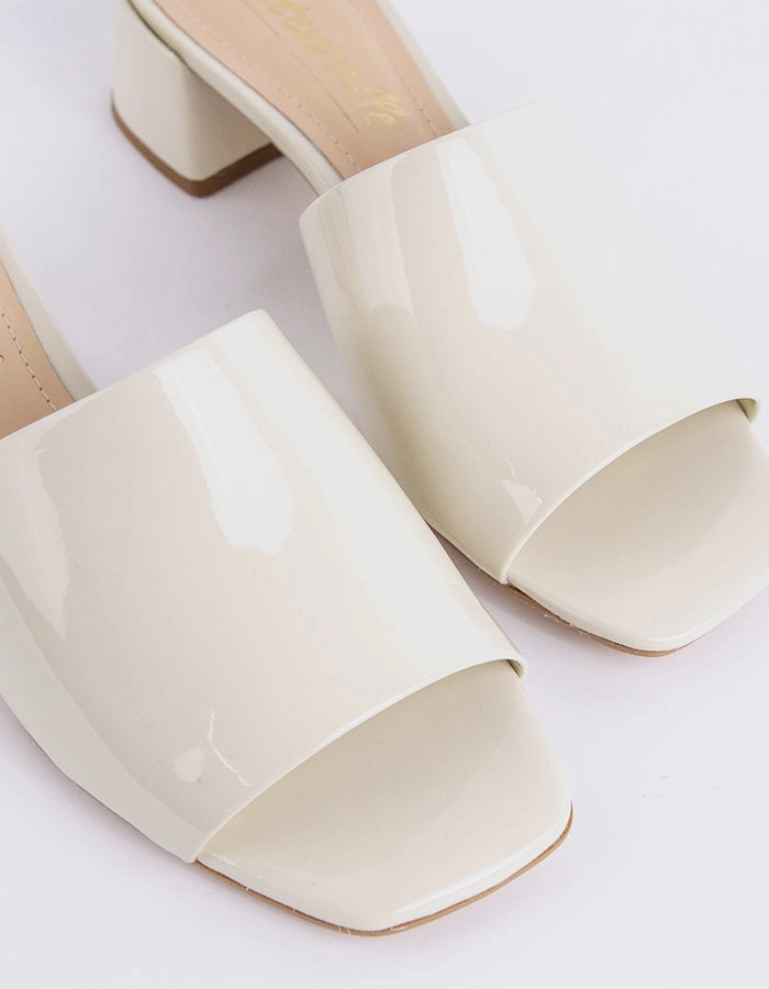 Sandal Strap Fortunata Off White Naplack