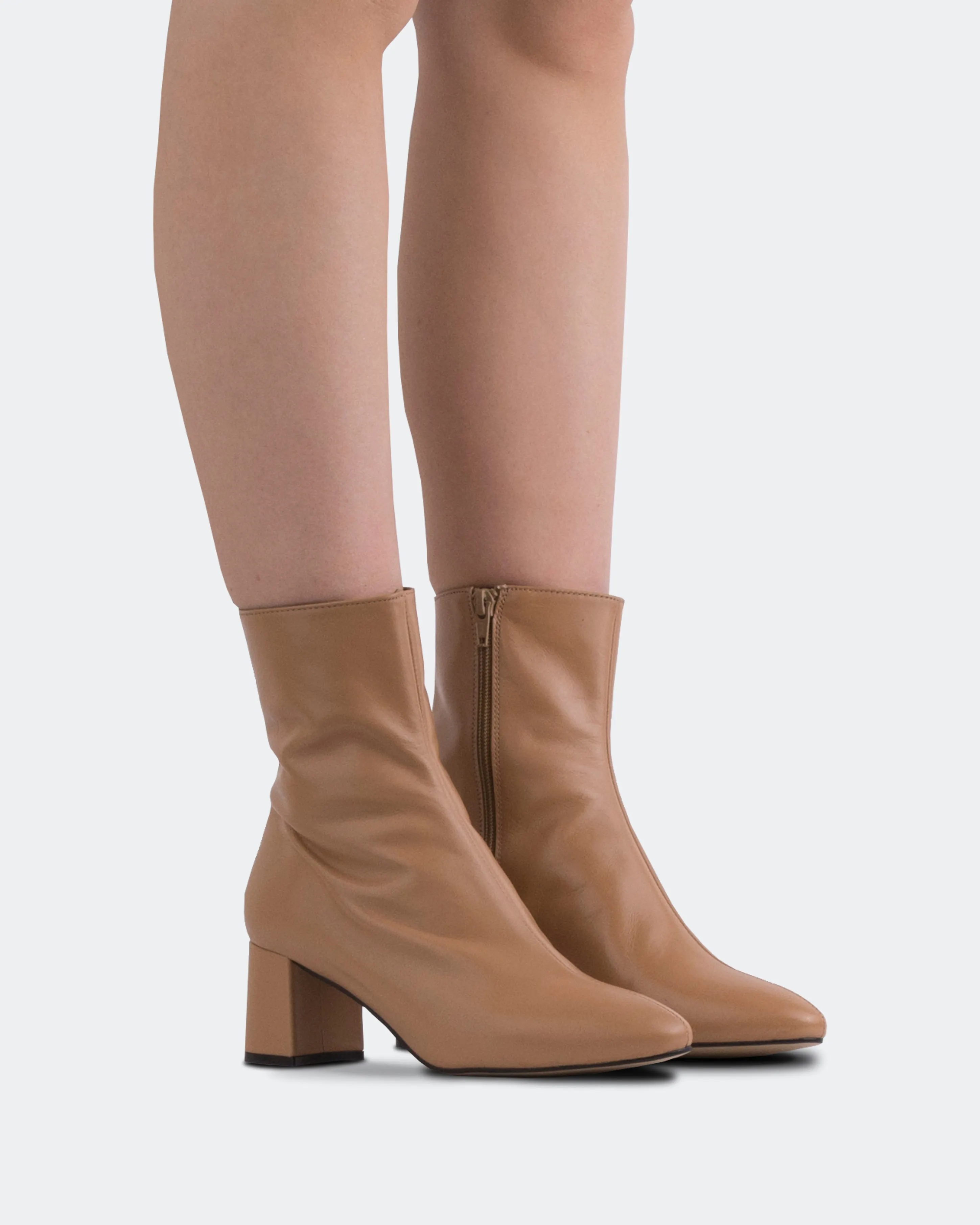 Fall Layer Urban Life Norlyn Tan Leather