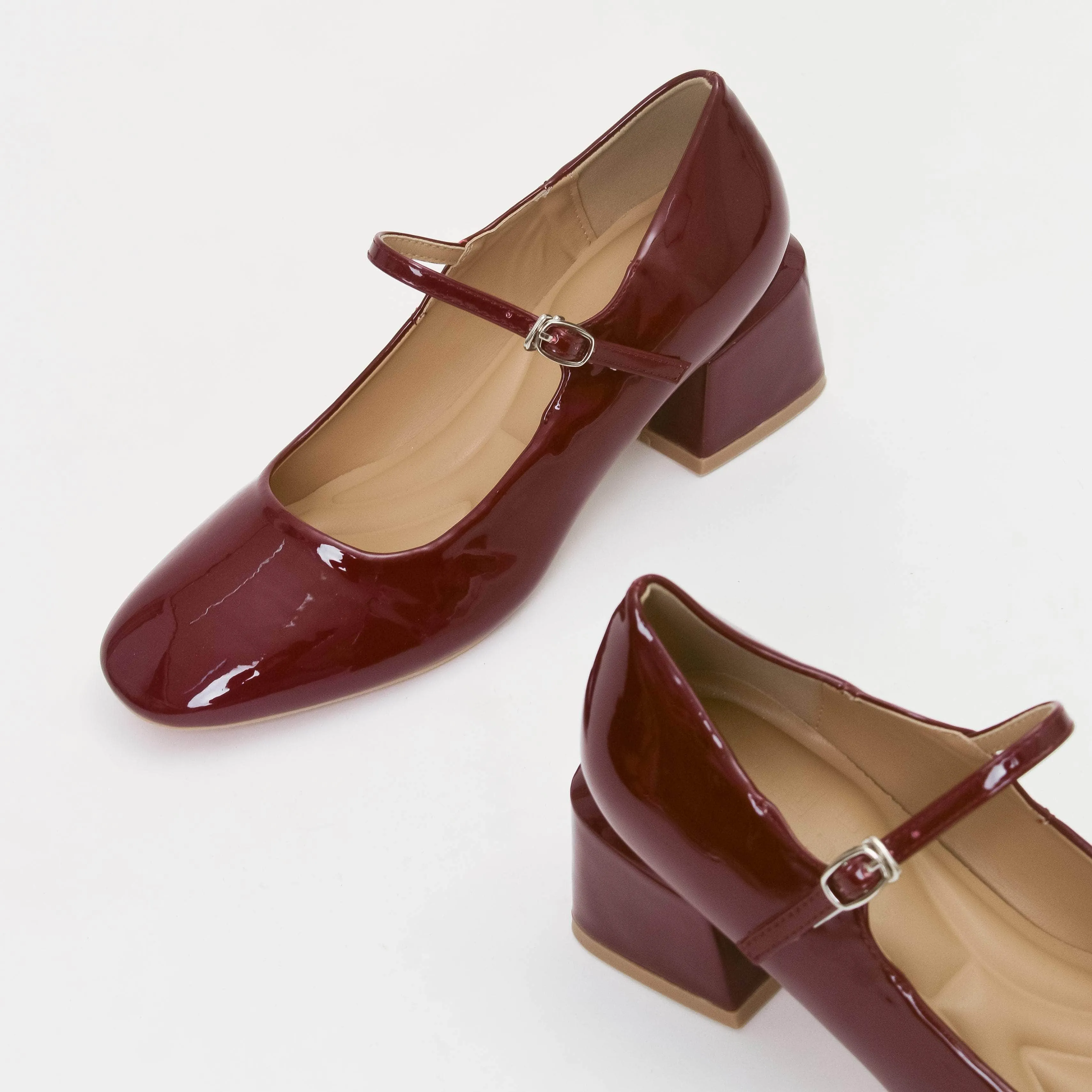 Energy Return Tech Bold materials Ria Cherry