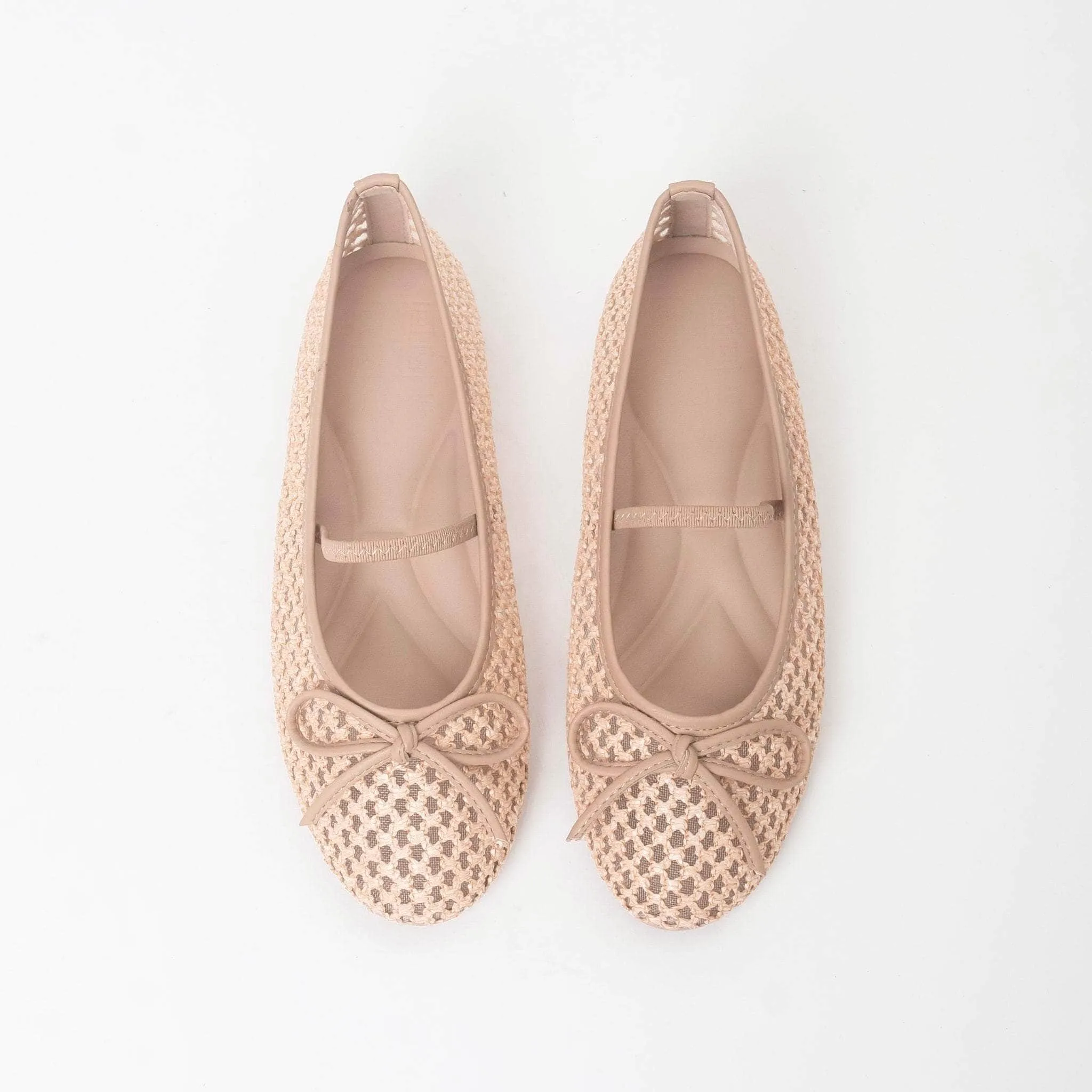 Lenka Naturale Petal Step