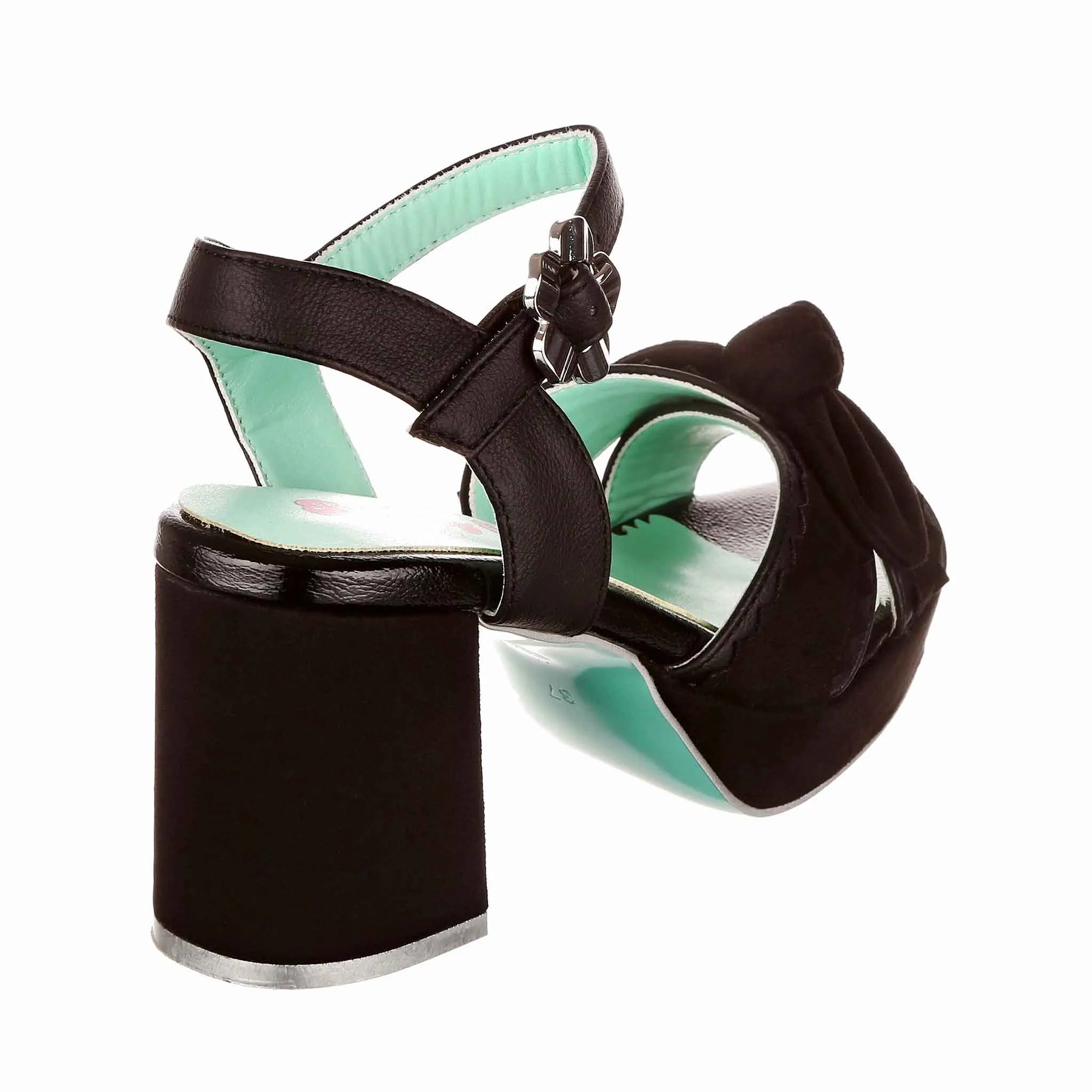 Summer Stroll Happy Mood