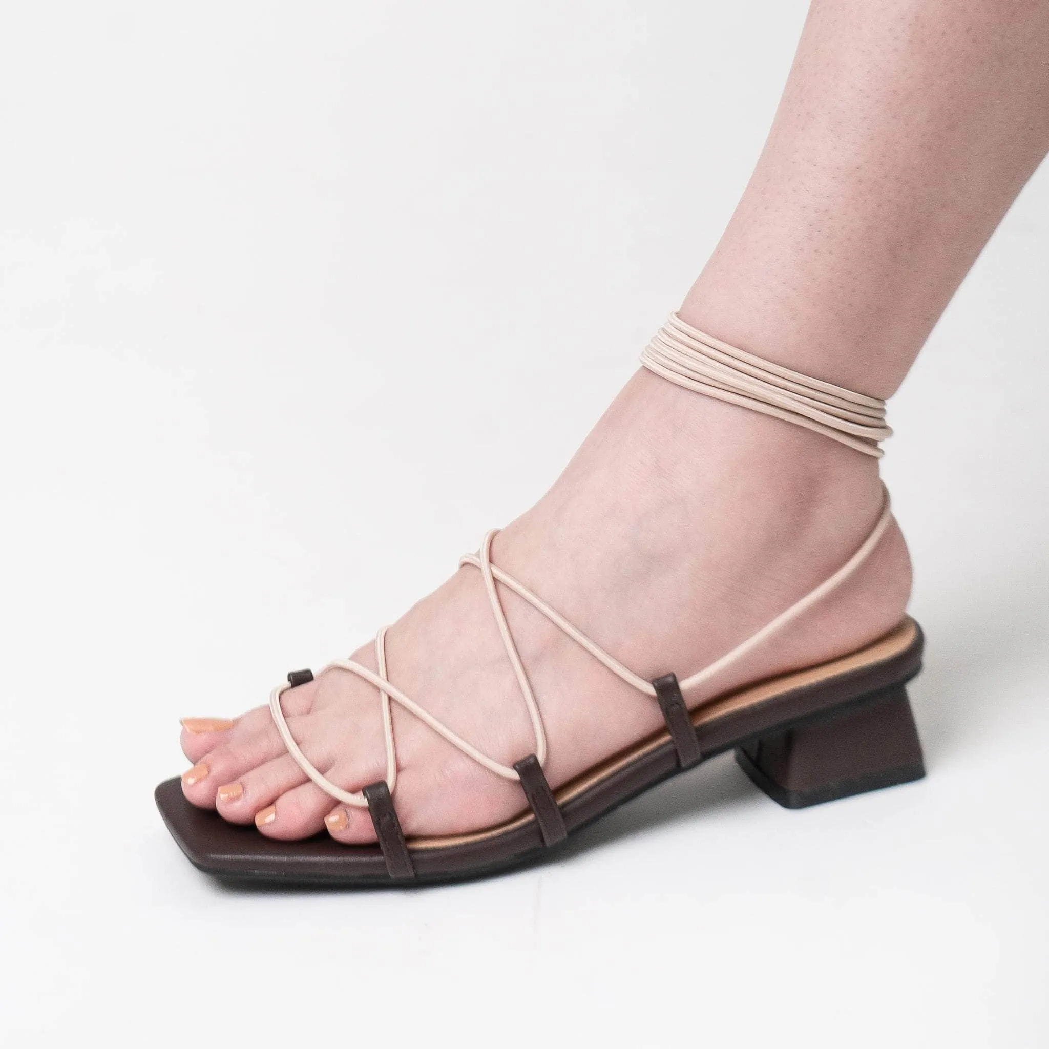 All-around ease Lowi Coco