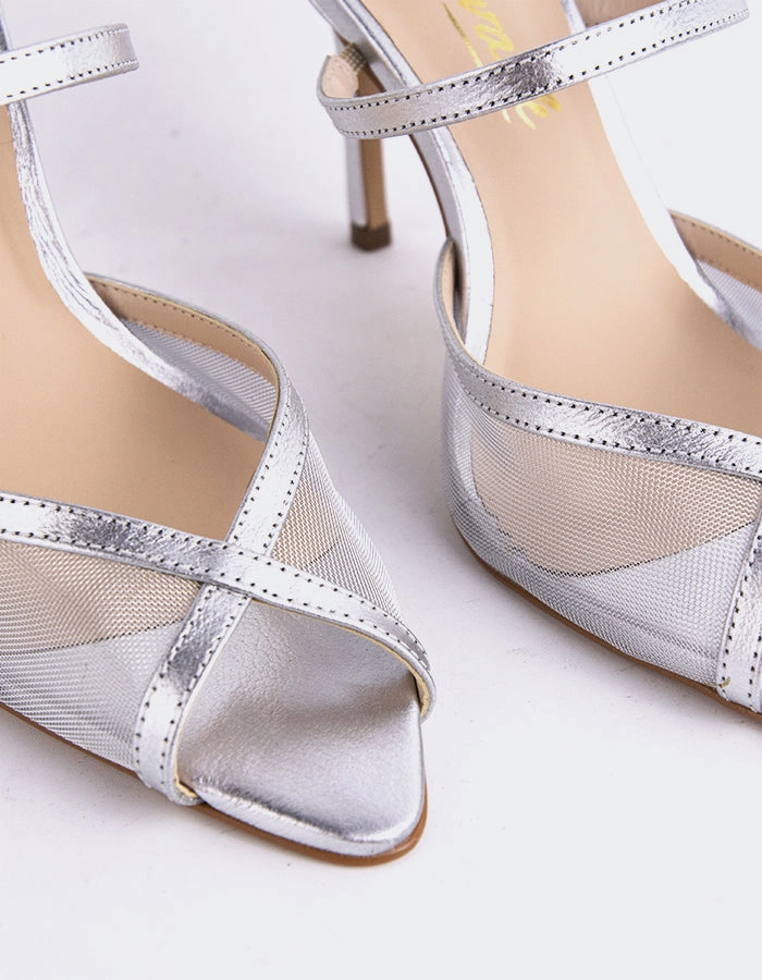 Classic Comfort Flexible Construction Gloxinia Silver Metal