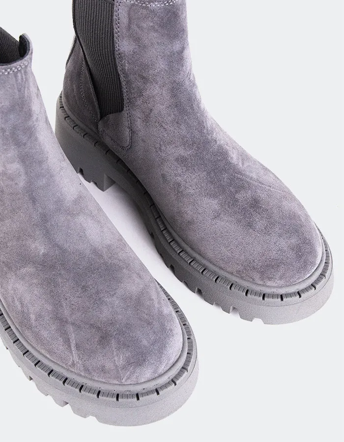 Active Movement Hayes Grey Suede