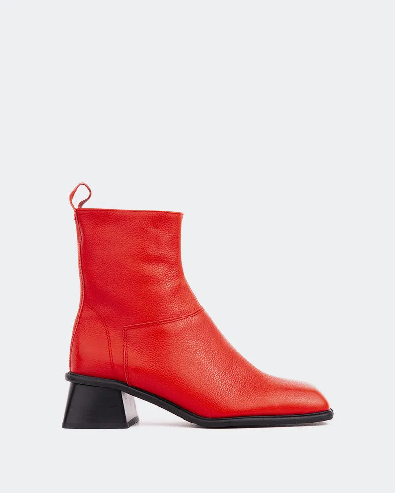 Holts Red Leather Classic Pair Outfit Refresh