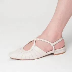 Hope Cr??me Farm Mood Art Tour