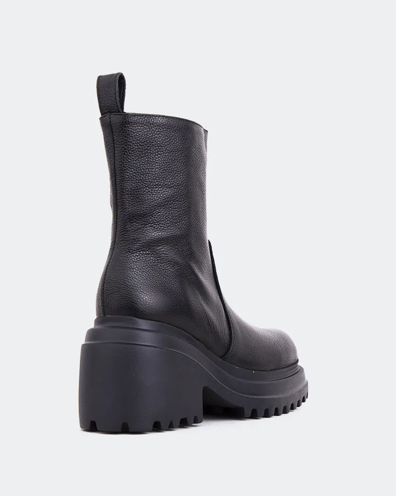 Cold-Weather Boot Chic Step Ike Black Leather