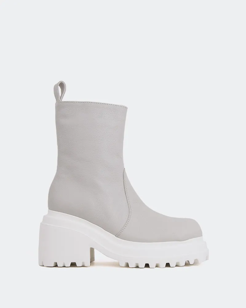 Ike Off White Leather Everyday Ready