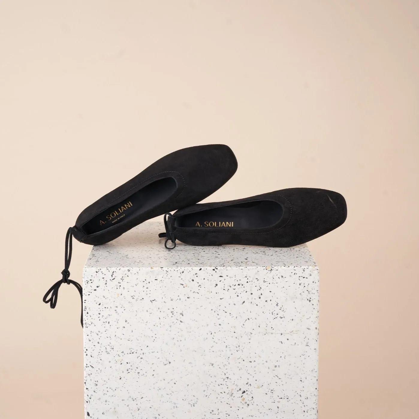 View Deck Lightweight Shoes Imola - Black Suede
