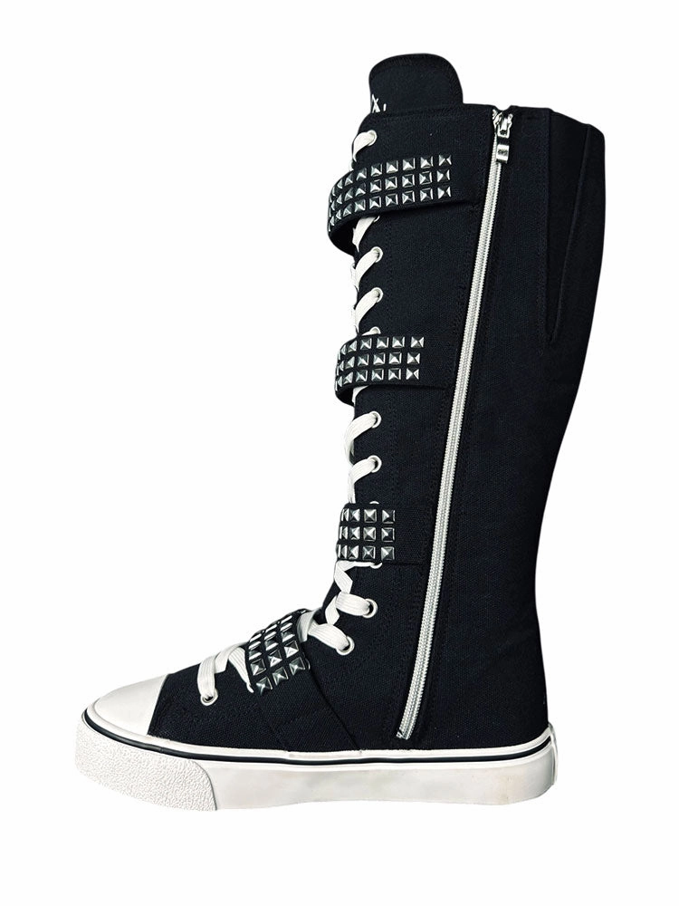 Hexagonal Tread Pattern Shock Absorption Soles RAWR XD STUD - BLACK/SILVER