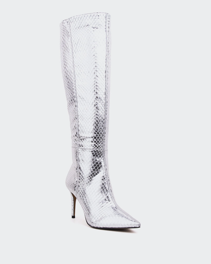 Flexible Frame Trail Runner Bushra Silver Snake