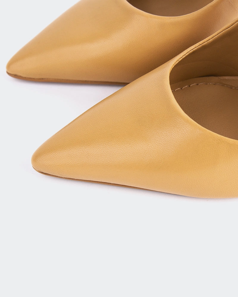 Chunky Heeled Boots Elastic Band Janeiro Camel Leather