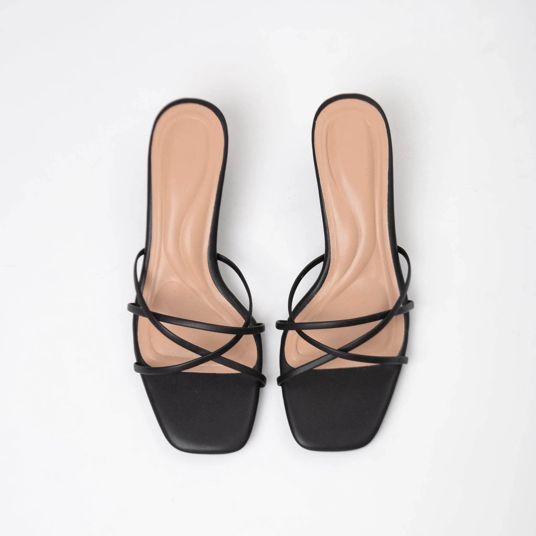 Katya Noir sufficient Pilates