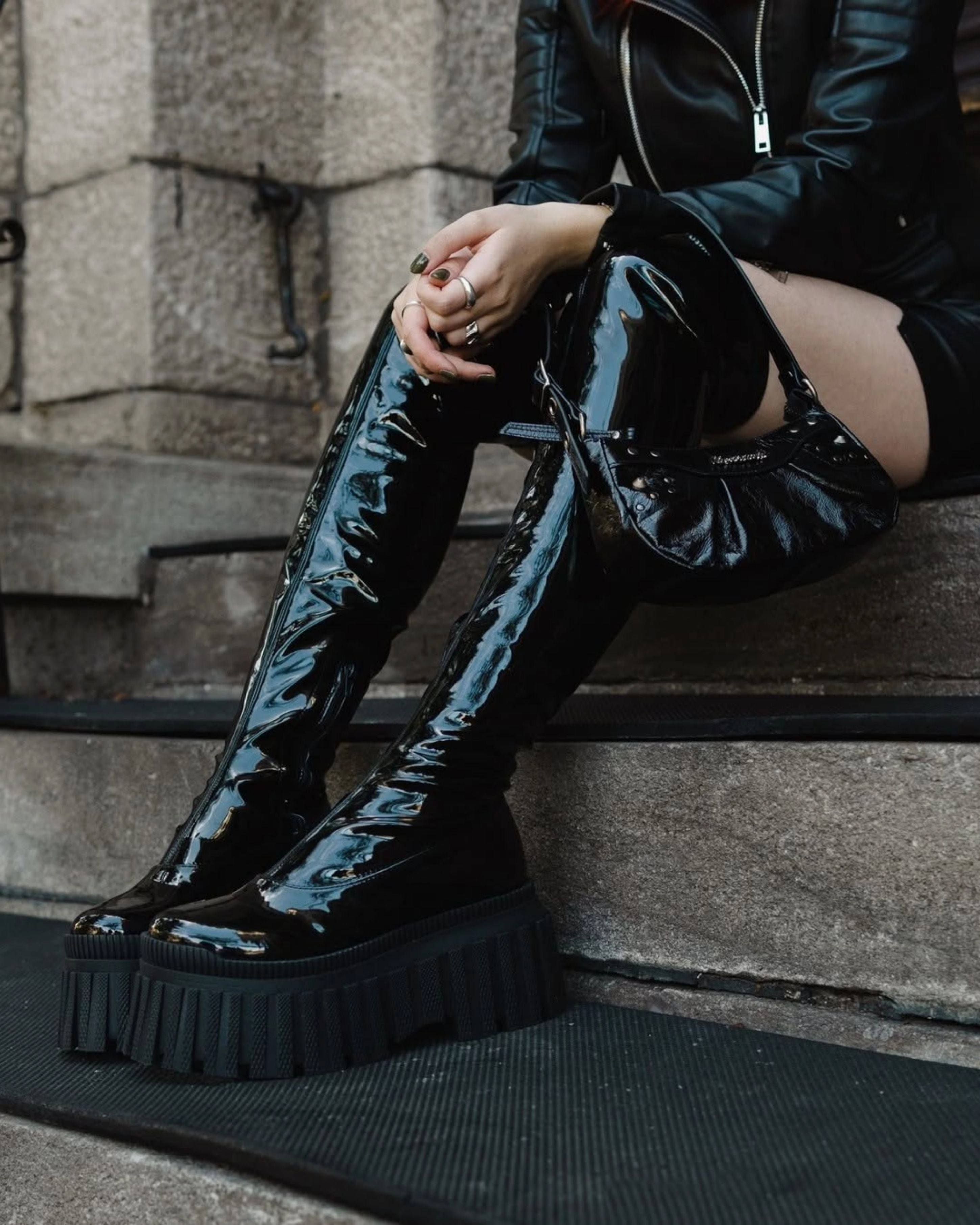 Flattering Boots Heeled Comfort Letar Black Patent