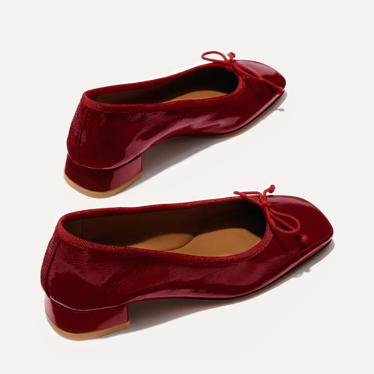 The Ada - Berry Crinkle Patent slip-resistant