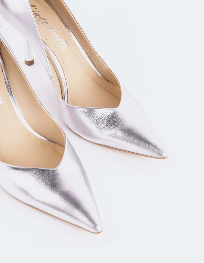 Liora Silver Leather Shock Resistance Quiet Glam