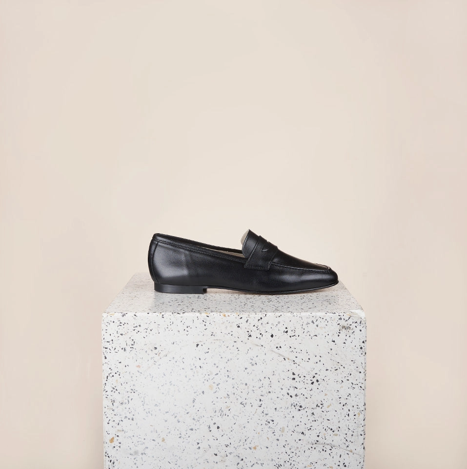 Lodi Due - Black Leather Clear Pace Workday Ease