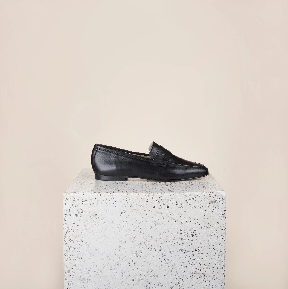 Easy Movement Book Lane Lodi Due - Black Leather