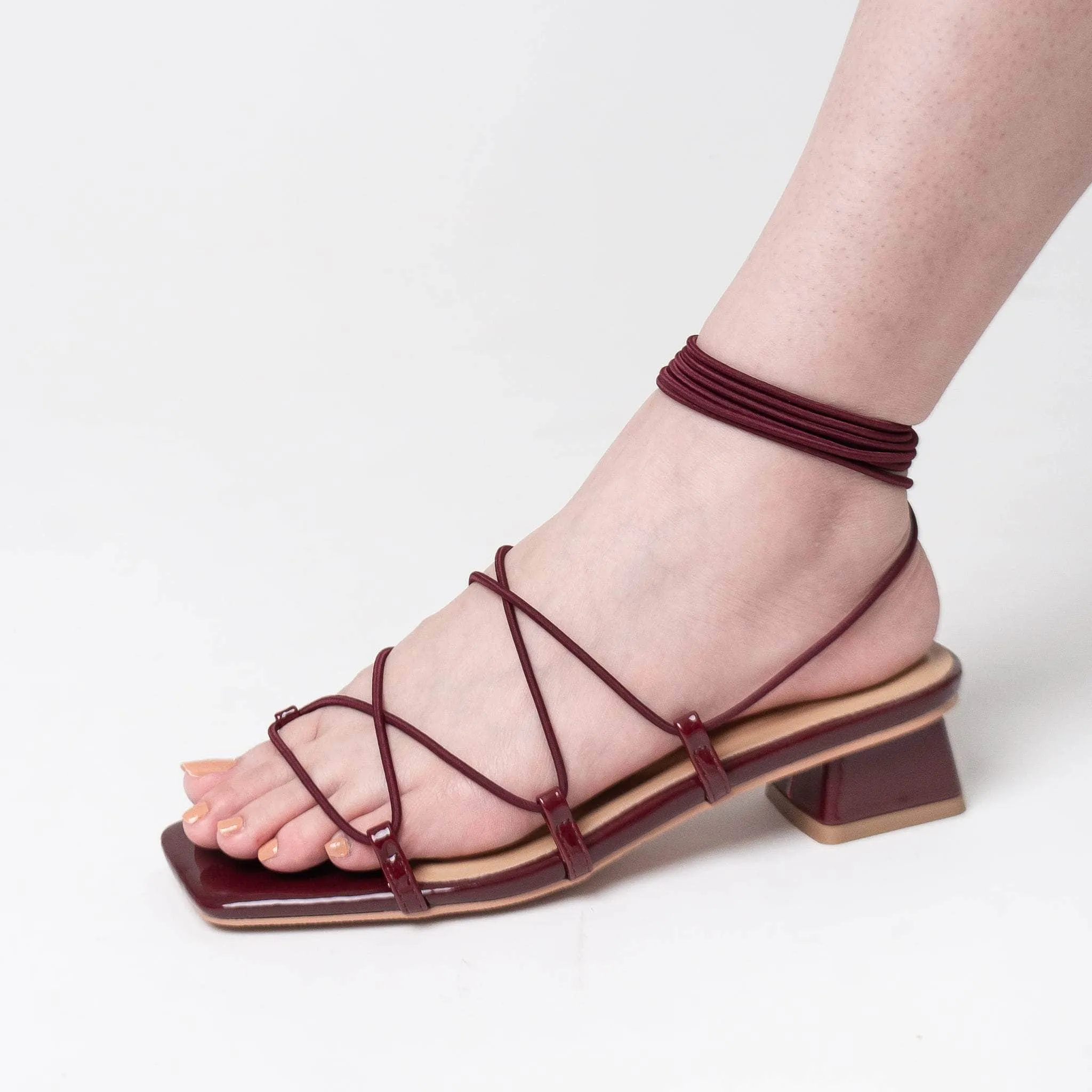 Ventilation Channel Design Lowi Burgundy