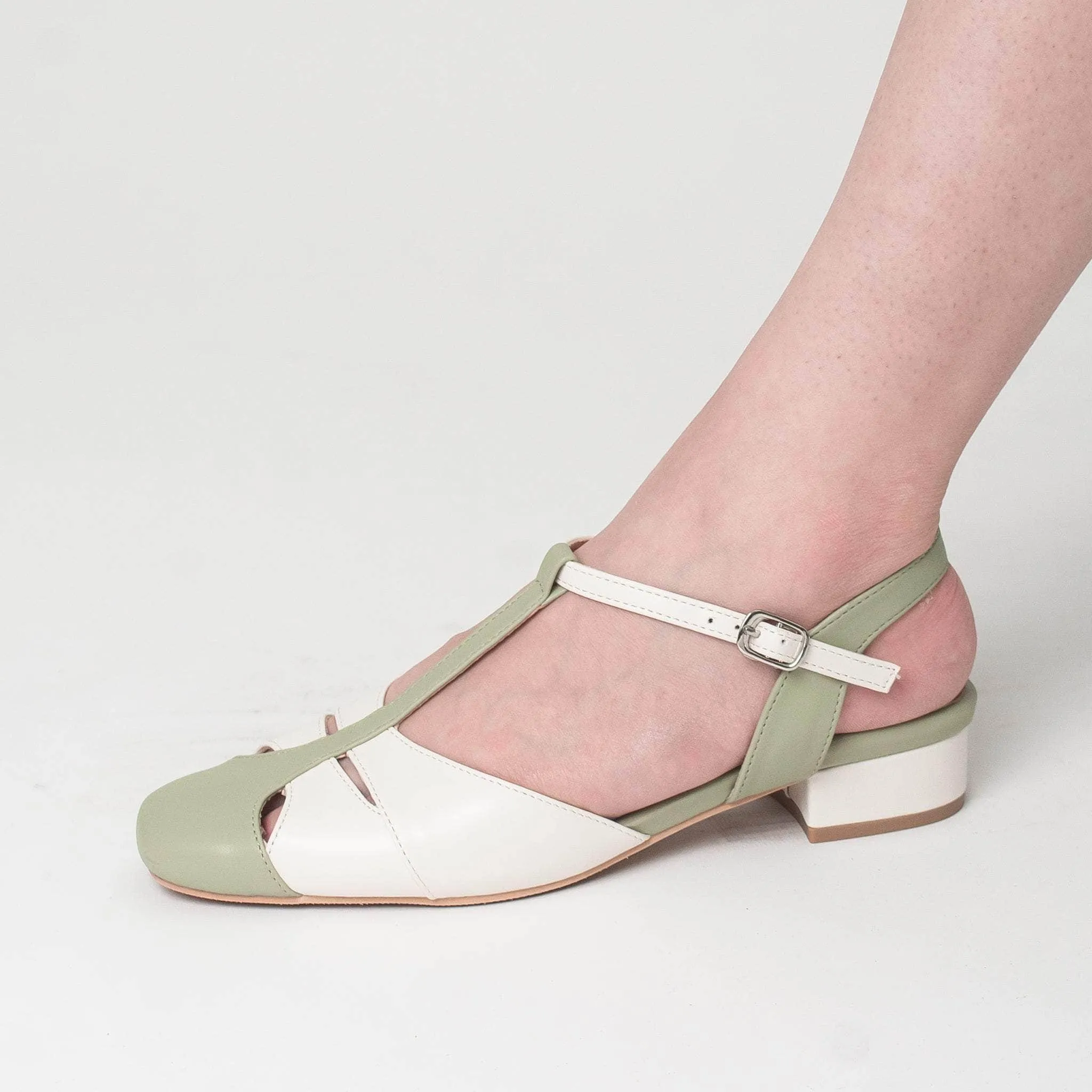 Happy Walk Trail Glow Luci Cr??me