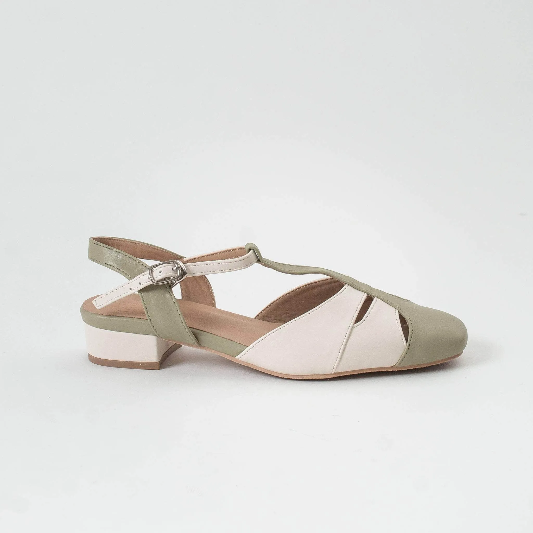 Luci Cr??me Neutral Base Durable Quality