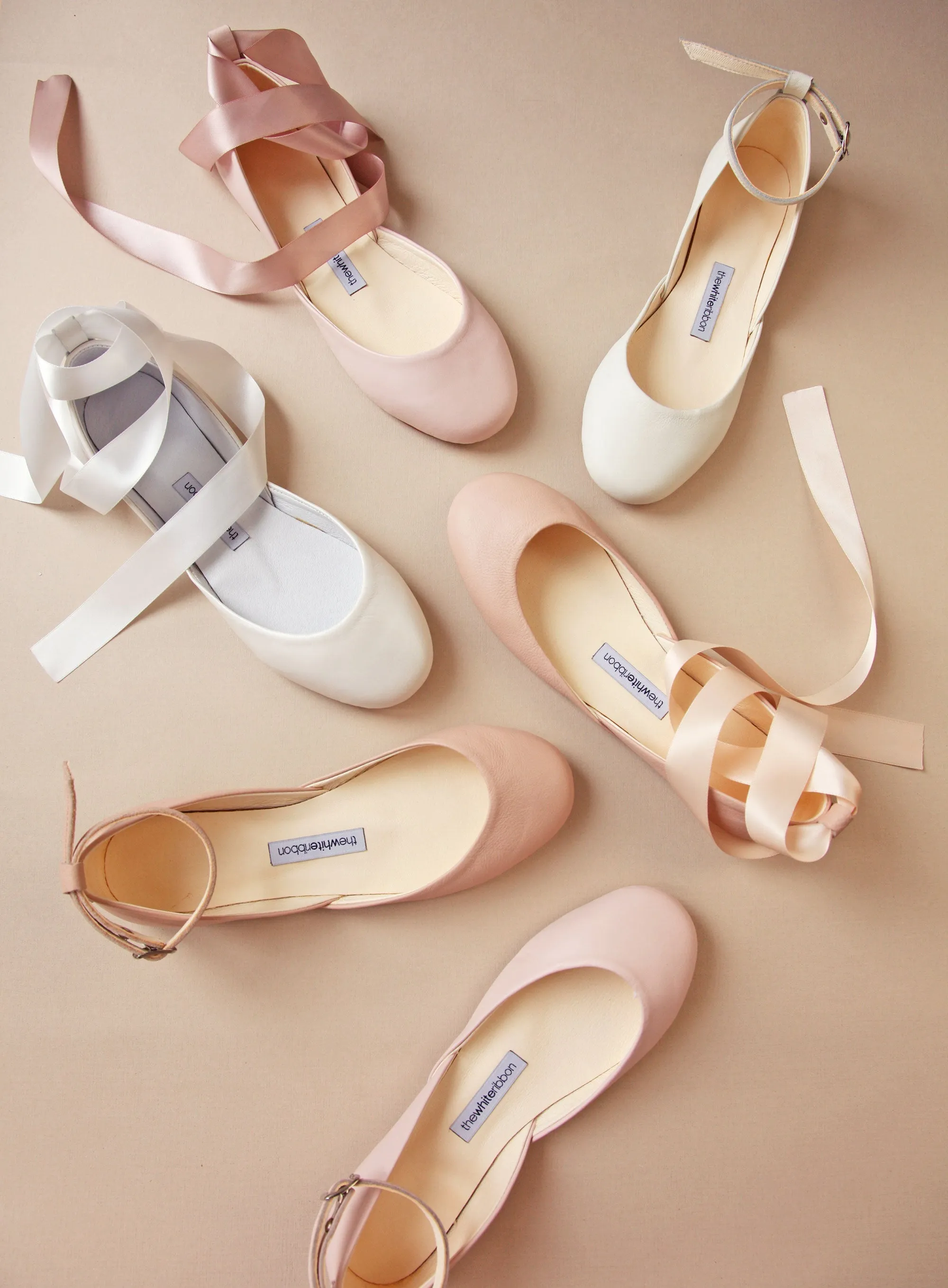 LUNA BALLET FLATS ?C PEARL IVORY Relaxing Step Main Street