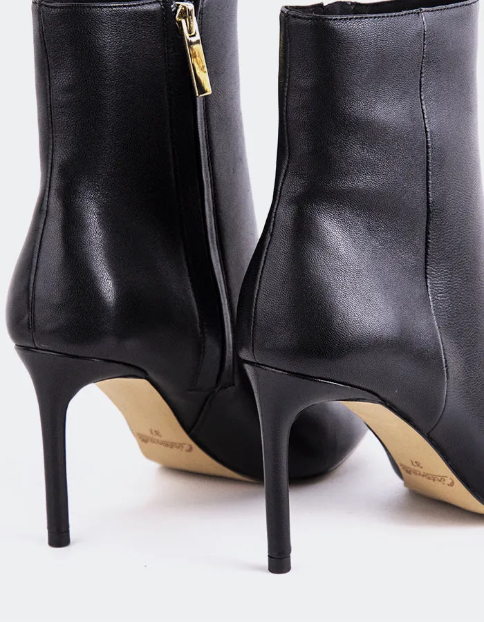 Lyle Black Leather Street Edge Subtle Vibe