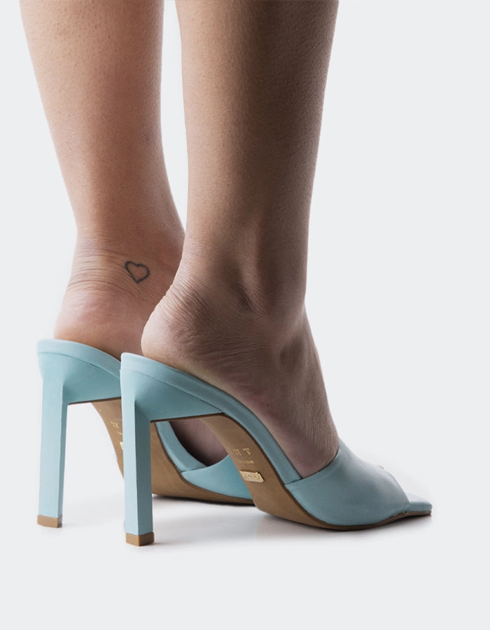 Malbec Blue Leather Textured Grip Day Comfort