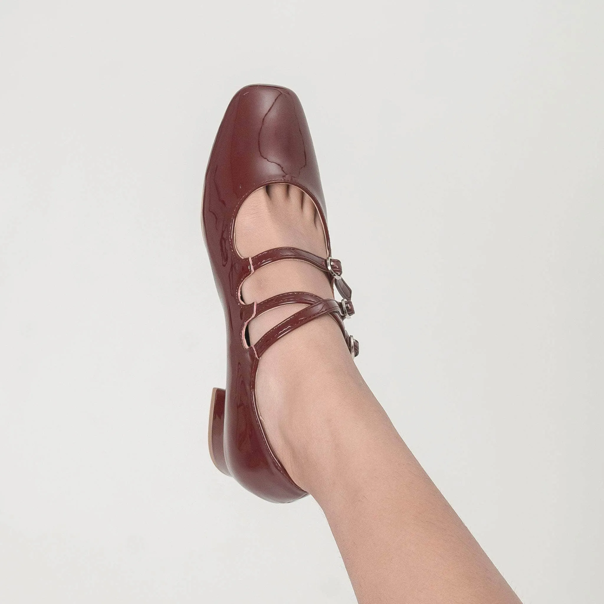 Malva Cherry Lagoon Glow Field Mood