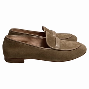 Young Professional Gianvito Rossi Maxime Logo Loafers in Brown Suede