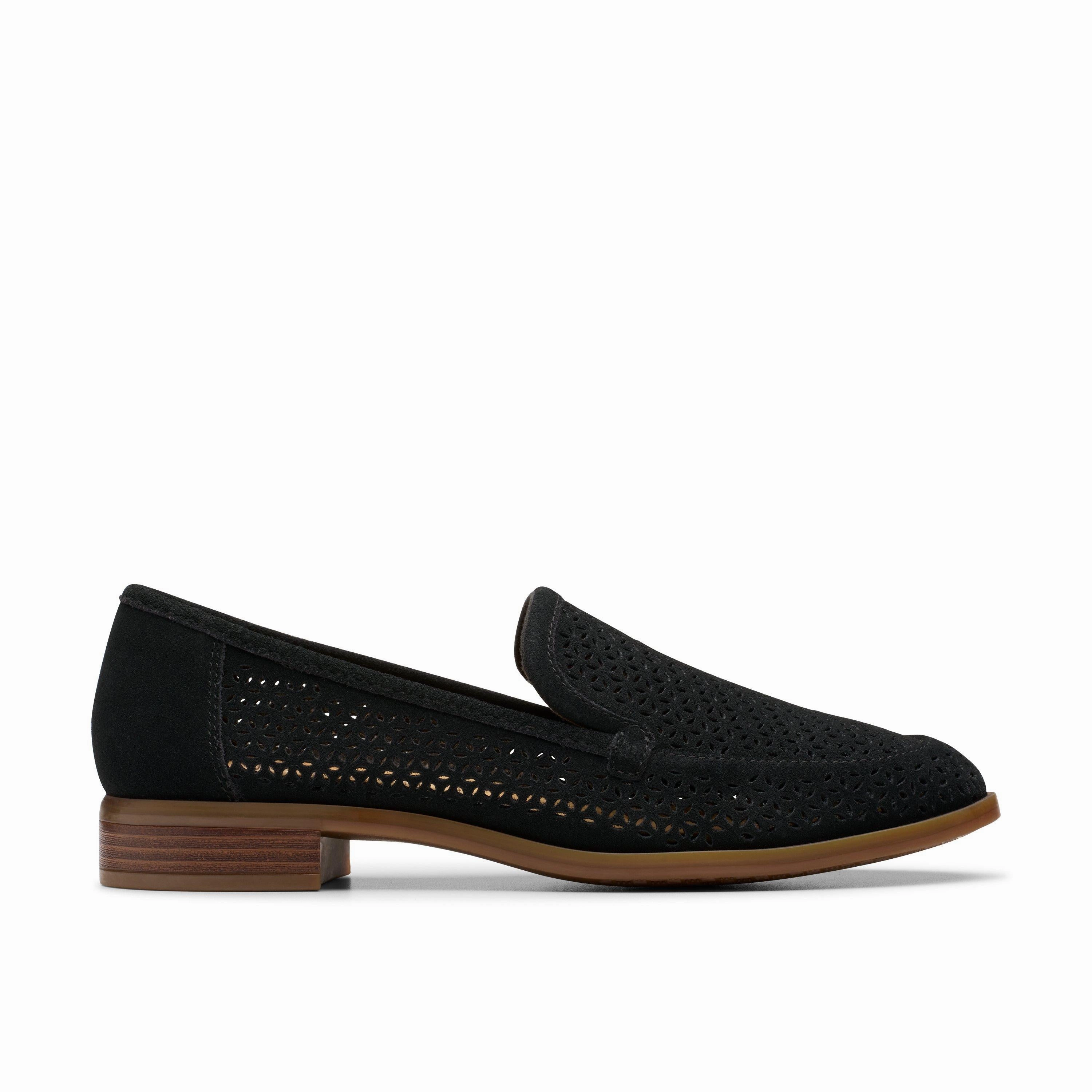 Clarks Trish Cove in Black Suede Fresh Motion