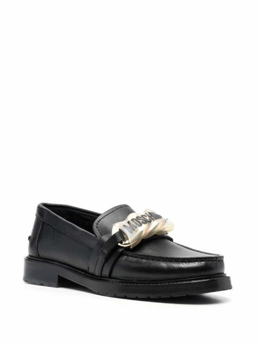 Trendy Walk Sleek Black Leather Loafers With Decorative Chain Detail