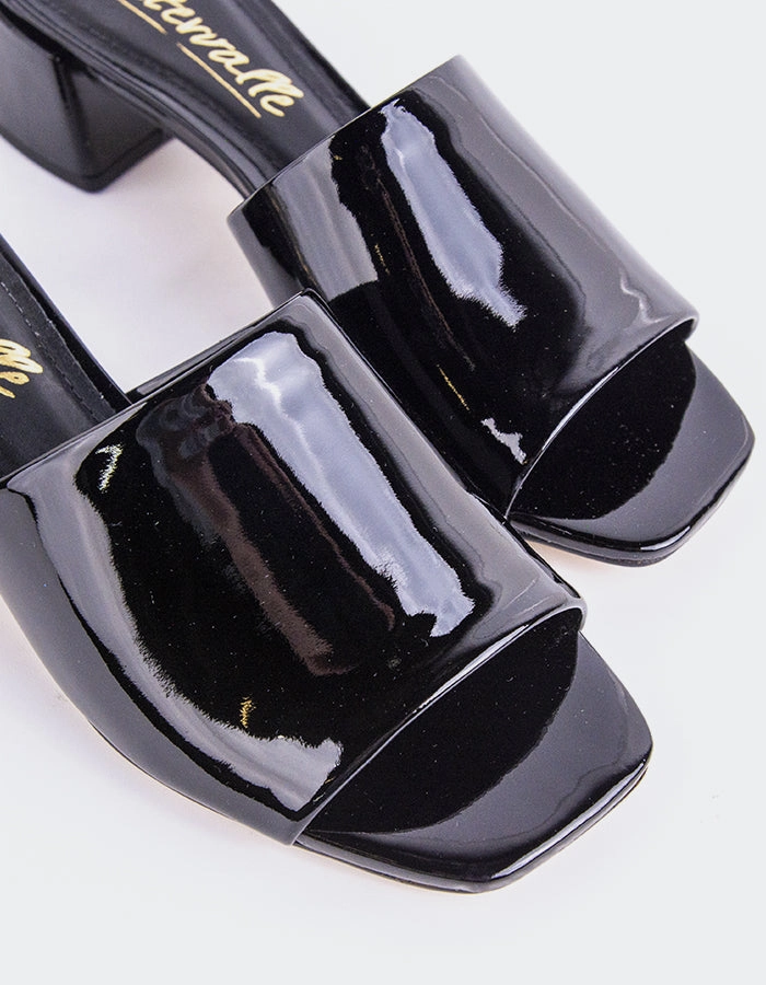 Anti Slip Treatment Jogging Fortunata Black Naplack