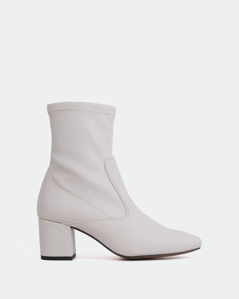 Montigny Off White Stretch Style Routine All Day Boot