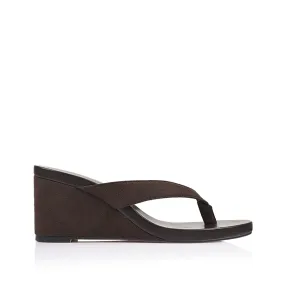 Polly Thong Wedges - Chocolate Brown Micro Weekend Fun