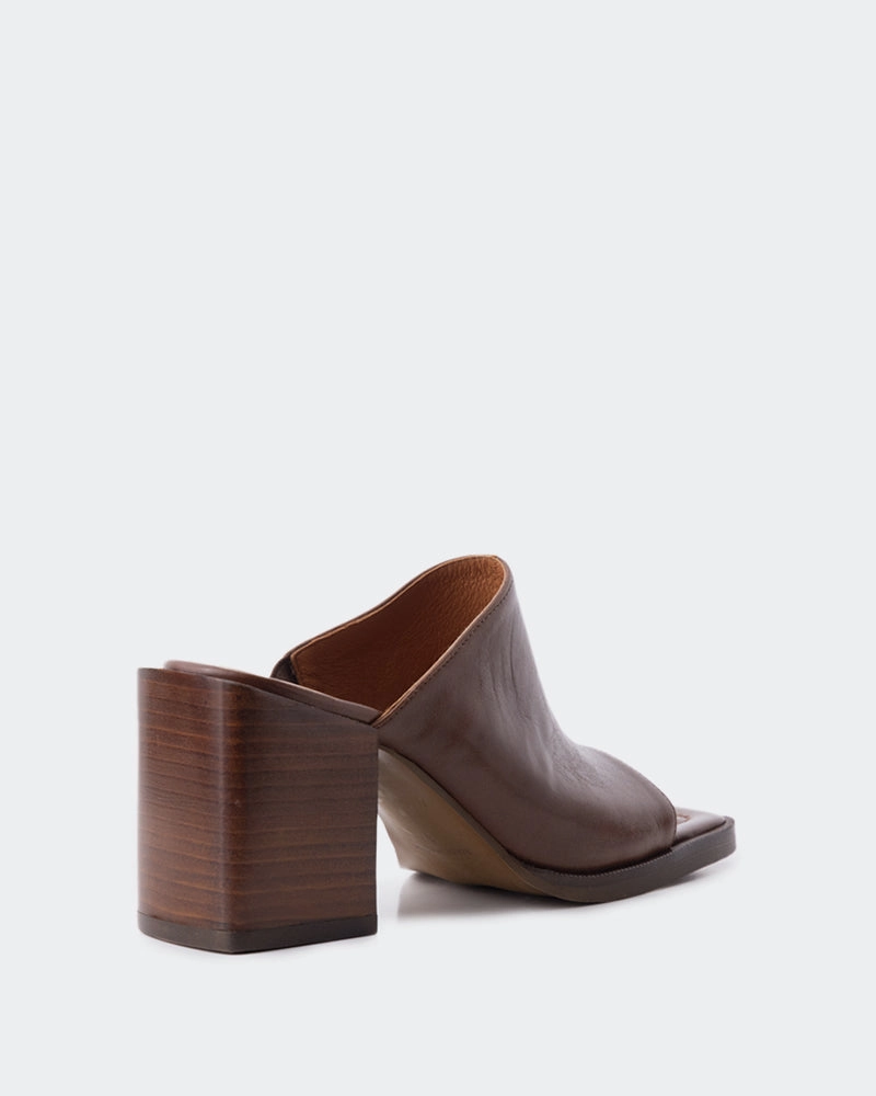 Anti   Fatigue Arleth Chestnut Leather