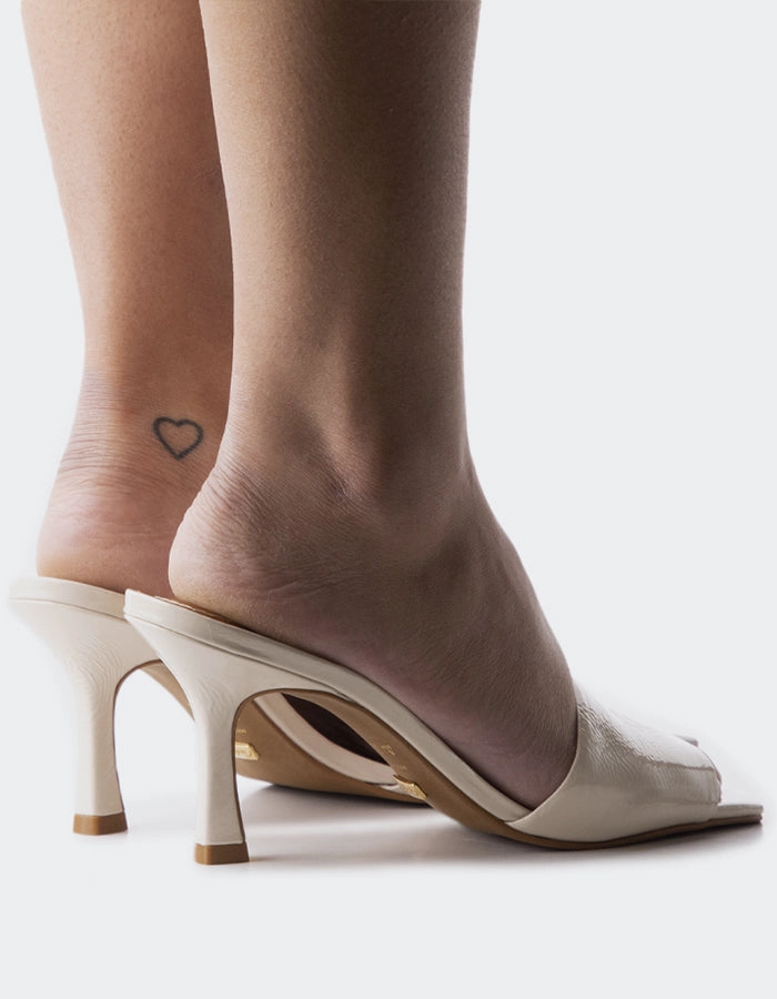 Mylos Cream Naplack Stable Design Perfect Fit