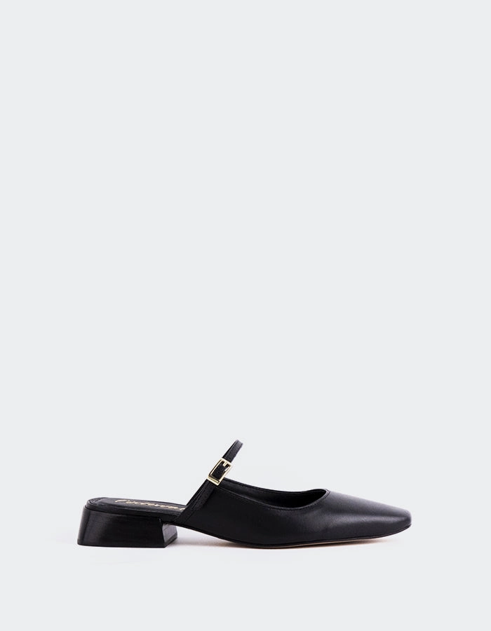 Summer Slide Style Calantha Black Leather