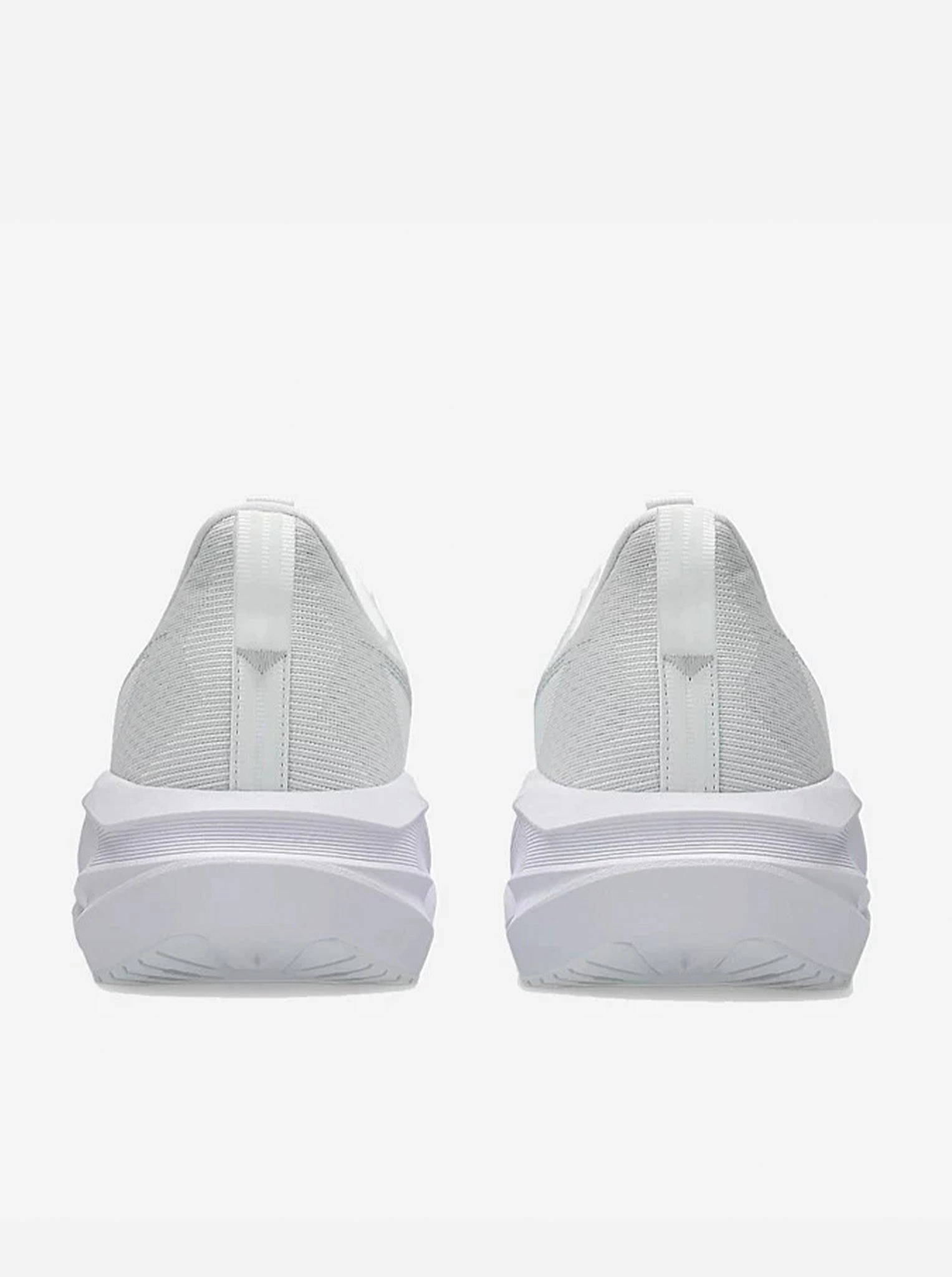 partygoers performer Novablast 5 Mens