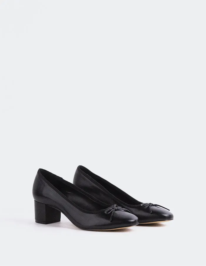 Ruslan Black Leather Lace Up