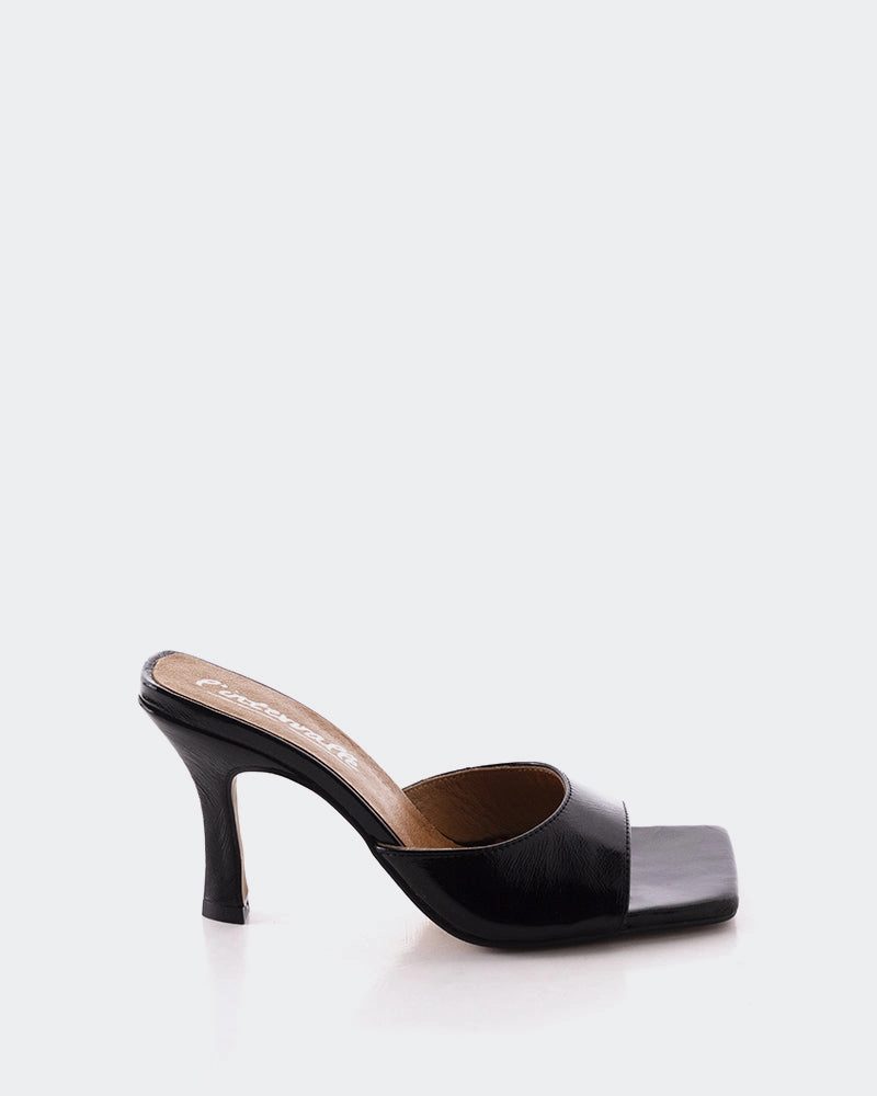 Elafonisi Black Leather Flat Sole