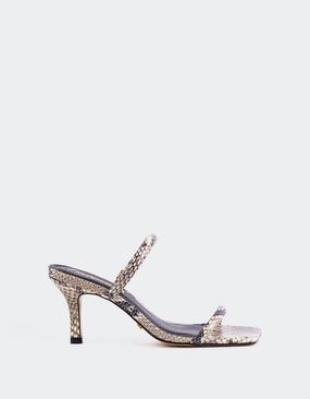 Pretty Natural Snake Cozy Step-On Stretchable Fabric