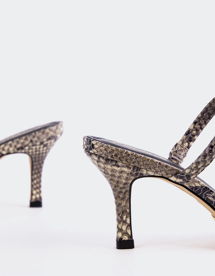 Pretty Natural Snake Comfortable Heel Foot Relaxation